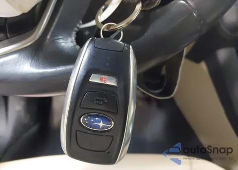 2018 Subaru Outback 2.5I Limited z USA, uszkodzony, nr VIN 4S4BSANC3J3225777